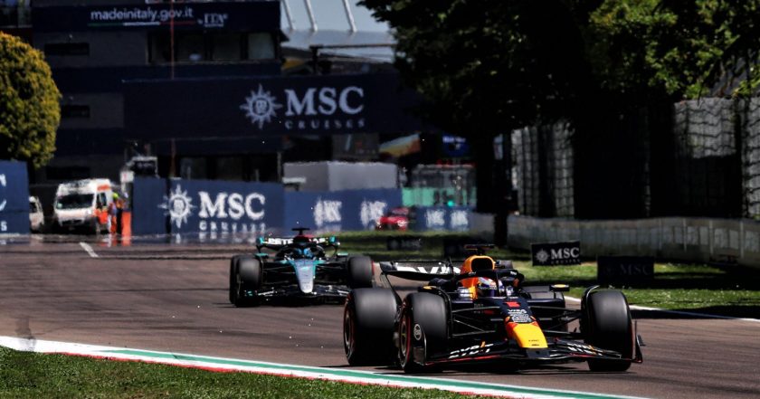 Shuffling the Pack: The 2024 F1 Emilia Romagna Grand Prix Grid Reshaped by Piastri's Penalty