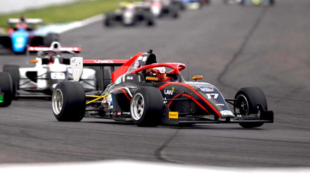 Johnson Dominates Indy GP with Fourth Consecutive USF Pro 2000 Victory