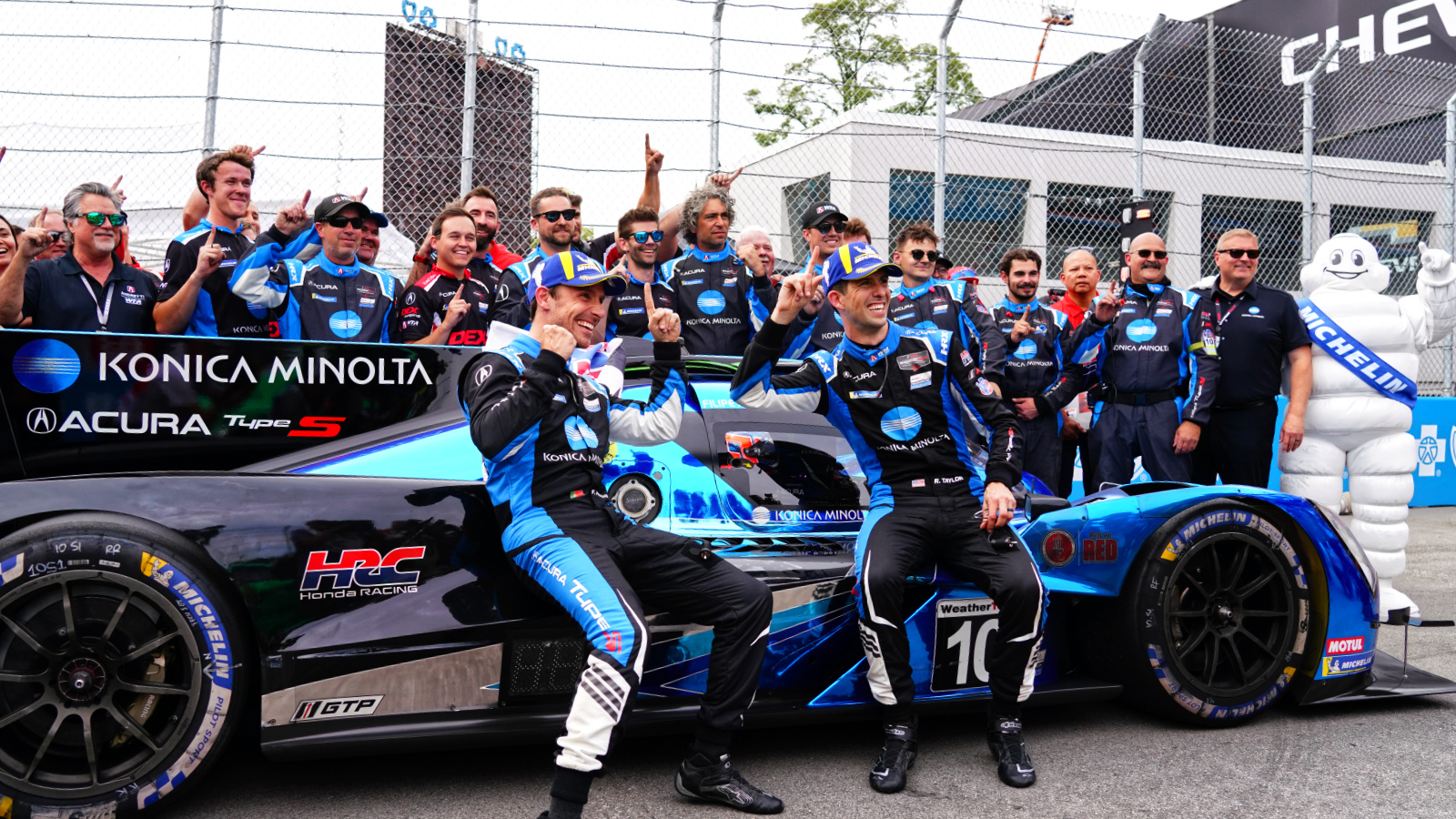 Breaking Records: Taylor and Albuquerque Secure Victory in Detroit for WTRAndretti and Acura