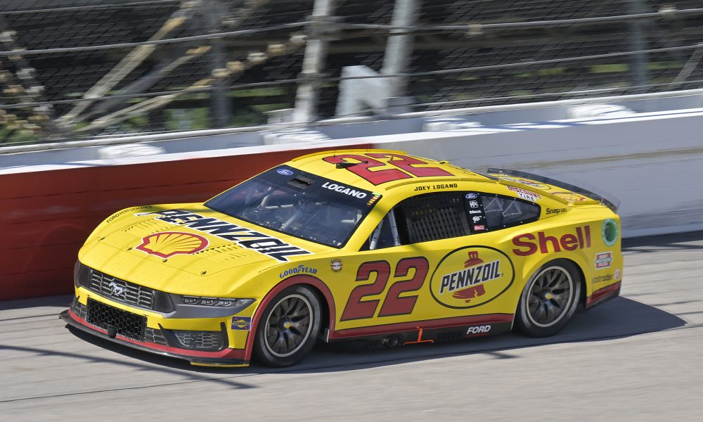 Logano fastest in rain-affected Cup practice at WWT Raceway