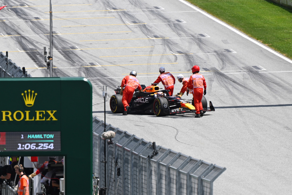 Verstappen's Tenacity Shines Through: Leading the Way Despite Engine Hurdles in Austrian GP Practice