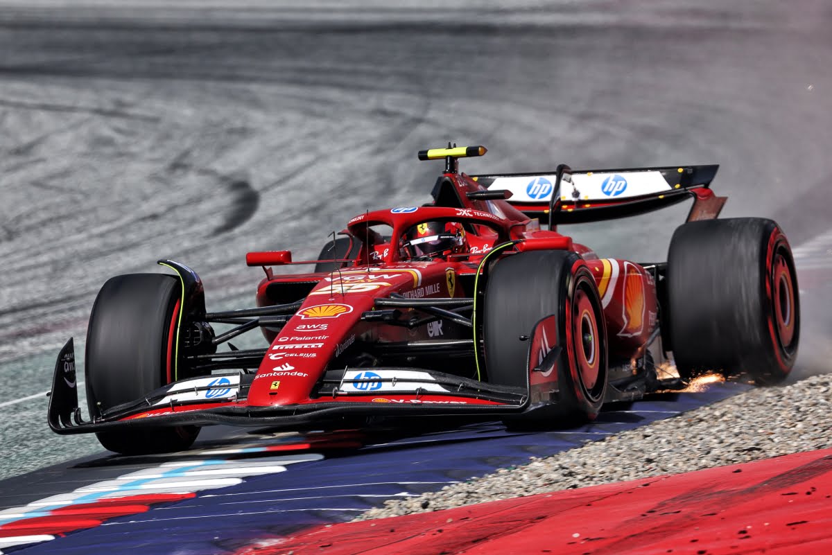 Sainz: Ferrari losing F1 upgrade gains with high-speed bouncing