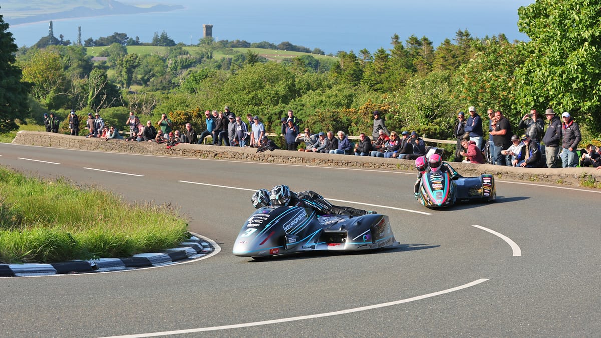 Crowe brothers become home heroes with Sidecar TT win