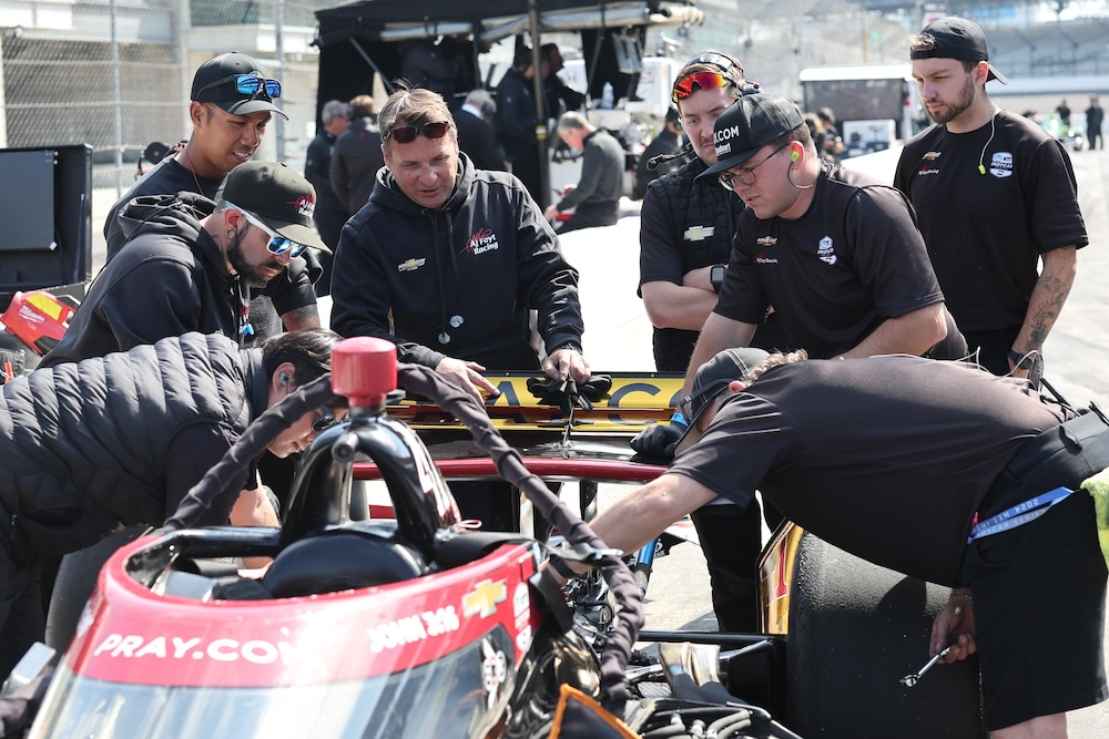 Revving Towards the Future: IndyCar's Hybrid Evolution Accelerates in Iowa Test