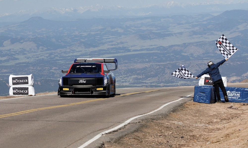 Dumas Dominates Pikes Peak: A Fifth Win for the Record Books