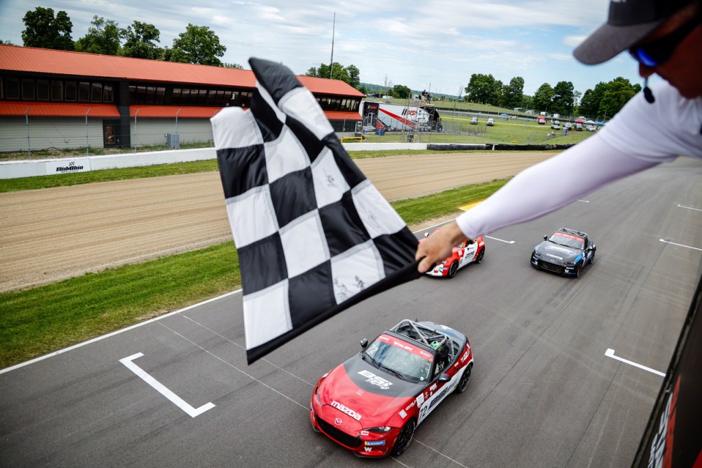 Zilisch Triumphs at Mid-Ohio: Secures First MX-5 Cup Victory of 2024