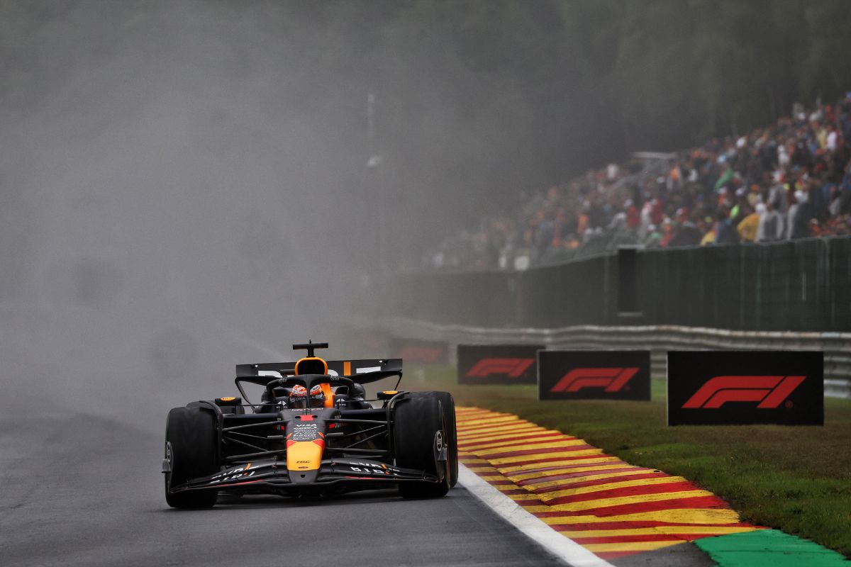 Verstappen fastest in damp Spa qualifying, Leclerc inherits Belgium F1 pole