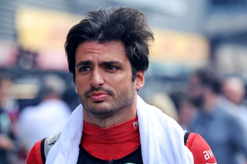 Sainz finally picks Williams on two-year post-Ferrari F1 deal