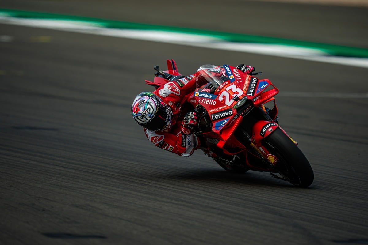 Bastianini completes the MotoGP double at Silverstone