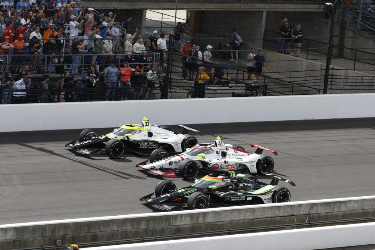 Who's at risk in IndyCar's other lucrative championship fight