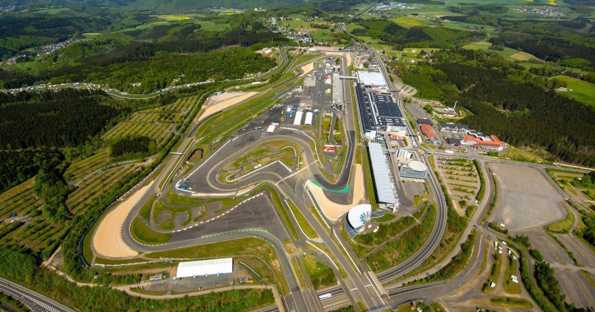 Nürburgring paddock explosion leaves several injured