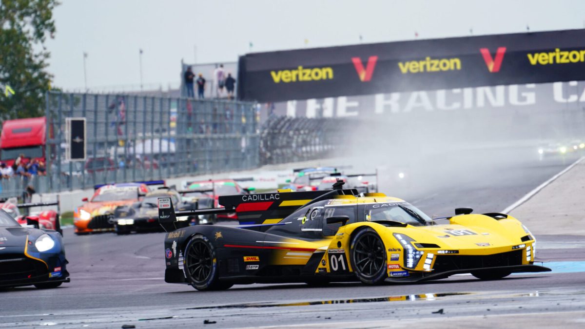 Cadillac and Renger van der Zande leads halfway at IMSA Indy