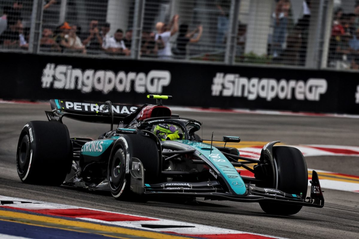 Hamilton's Concern: Mercedes F1 Struggles to Make Top 10 in Singapore Qualifying