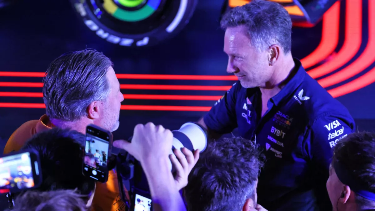 Controversy at the Singapore Grand Prix: McLaren F1 Disputes Red Bull's Fastest Lap Tactics