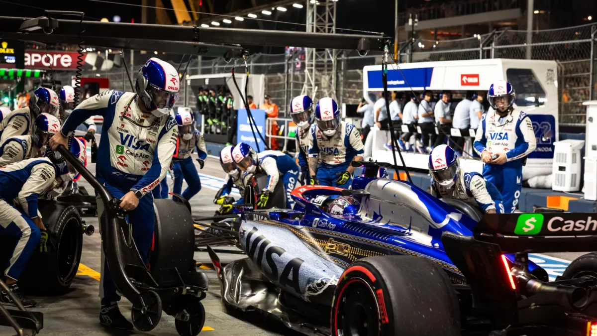 McLaren Shines Amidst Turbulent F1 Season: Red Bull's Assistance Not Enough in Singapore GP