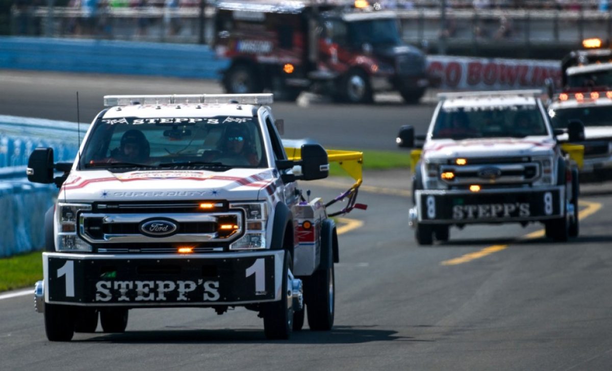 NASCAR clarifies tow policy to teams ahead of final five races