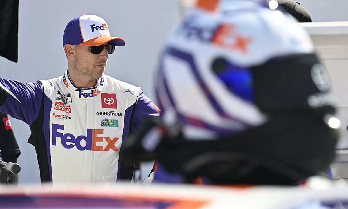 Hamlin's Resilient Pursuit: A Plot Twist in the Nascar Championship Race