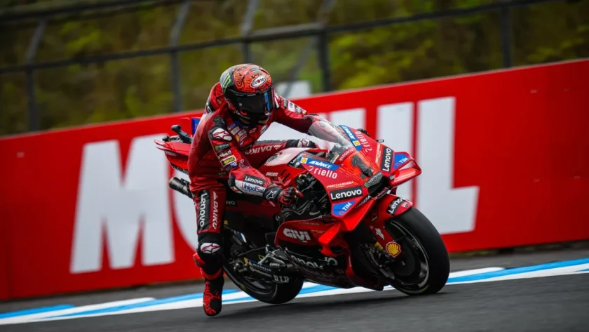 Francesco Bagnaia completes the double at Motegi MotoGP