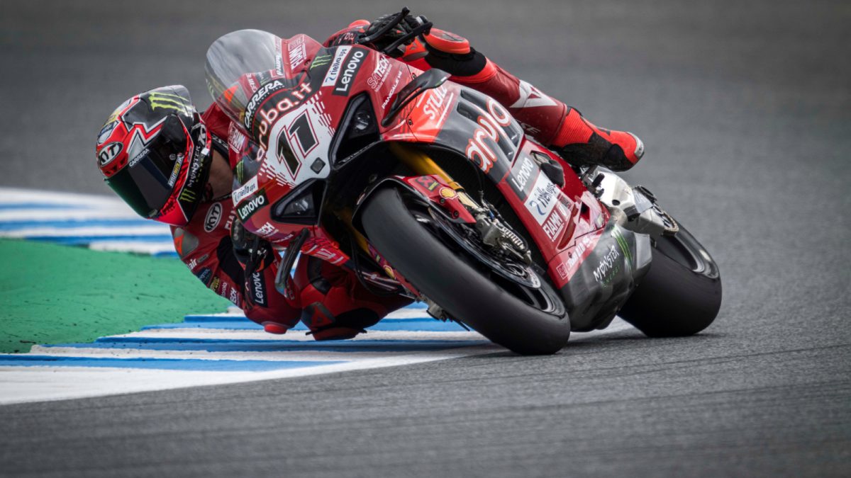 Nicolo Bulega smashes Jerez lap record to secure WorldSBK Superpole