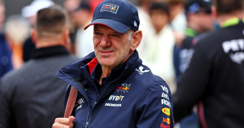 Racing Royalty Endorses Engineering Legend: Newey's Aston Martin Triumph in the Making