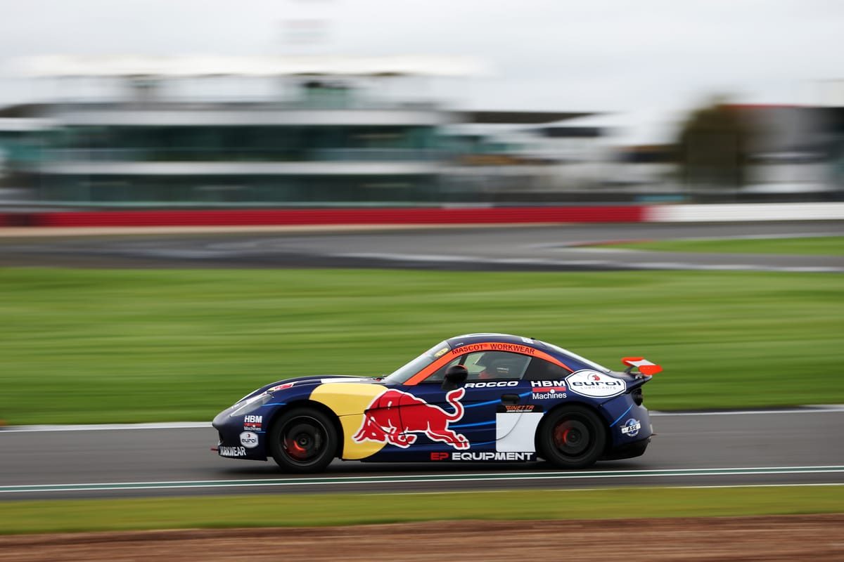 Two new Red Bull F1 juniors to make car racing debut in Ginettas