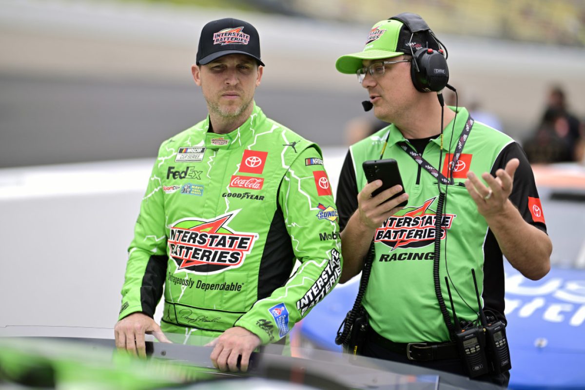 Timeless Strategy: Hamlin and Gabehart's Quest for Victory at Martinsville