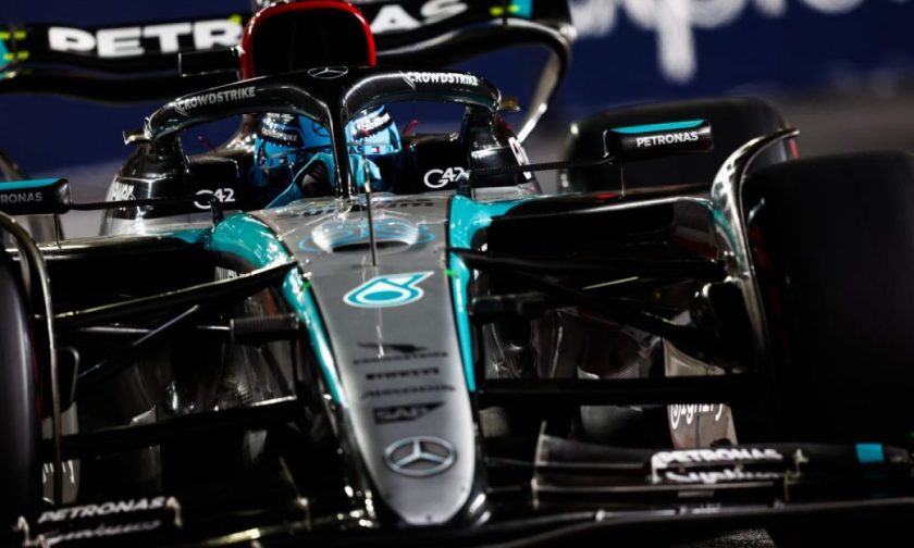 Mercedes completes Vegas practice sweep despite late red flag