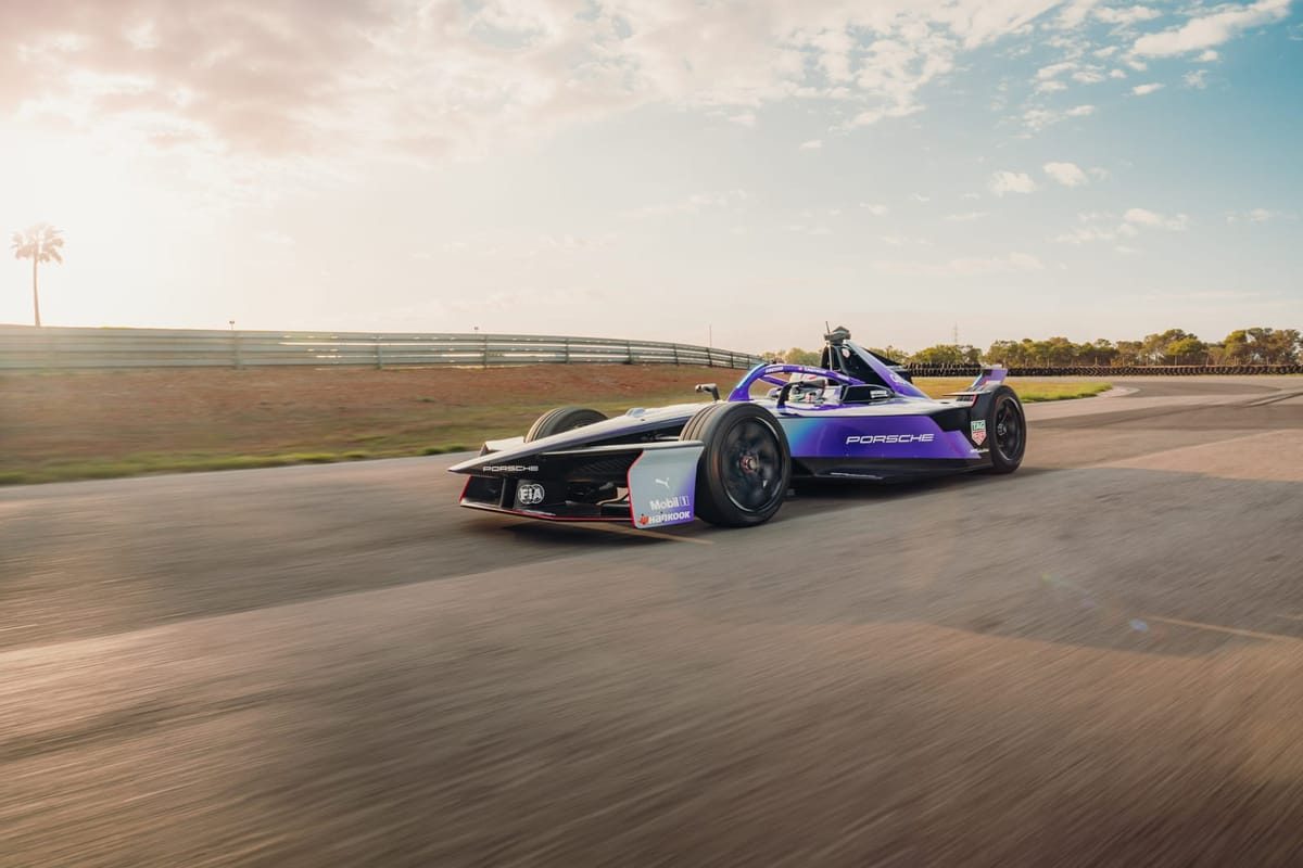 Revolutionizing Racing: The Top Five Key Challenges for Formula E’s Enhanced Electric Car Premiere