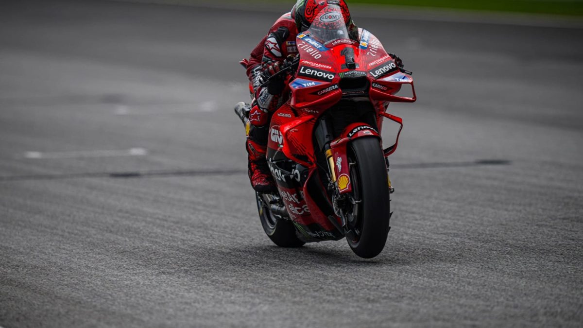 Francesco Bagnaia Shines in Spectacular MotoGP Malaysia Practice Session