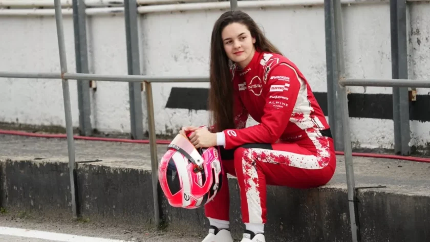 Breaking Barriers: Abbi Pulling Shines as Fastest Driver for Nissan in Historic All-Female Formula E Test