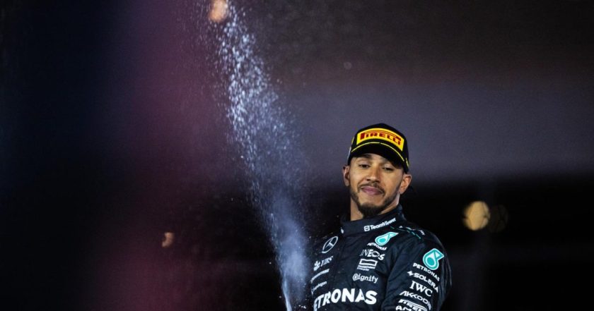 Hamilton brushes off F1 'adversity' after Las Vegas revival