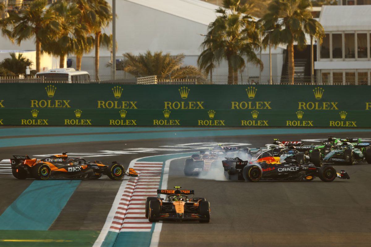 Verstappen apologizes to Piastri for Abu Dhabi clash