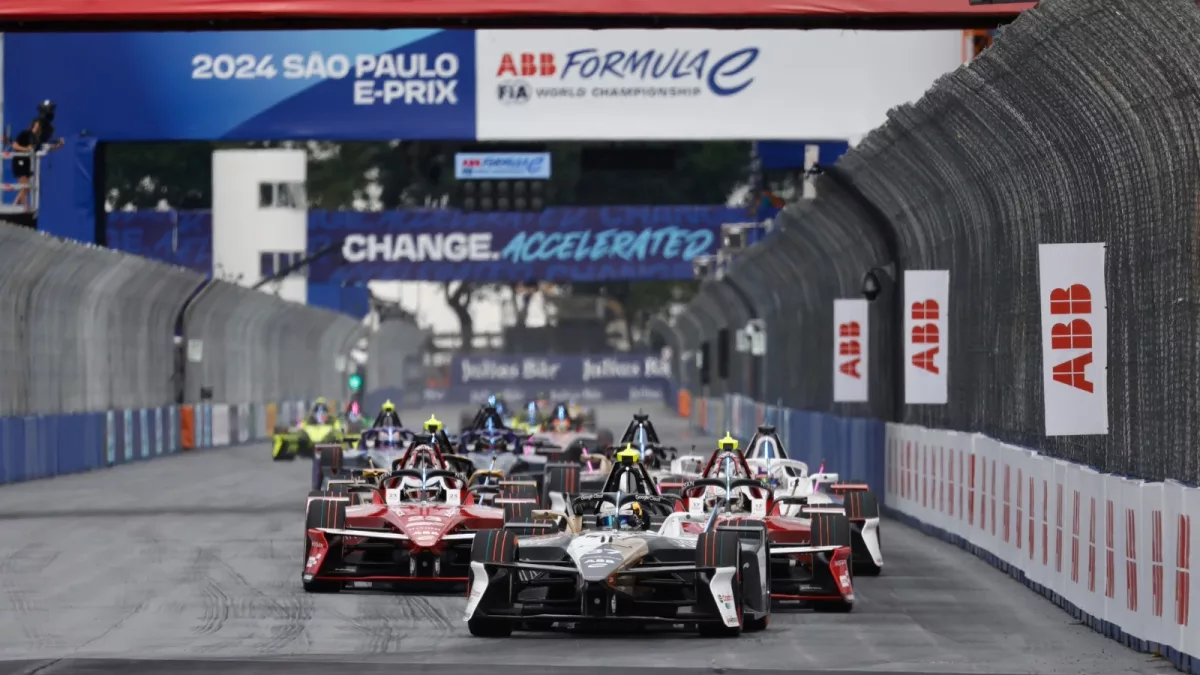 Paddock Rambles: Formula E sambas into Season 11