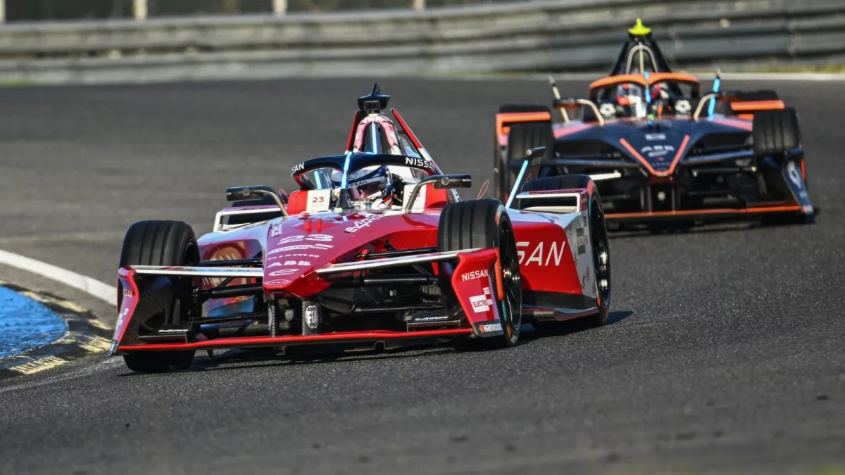 Formula E: Oliver Rowland top in São Paulo FP1