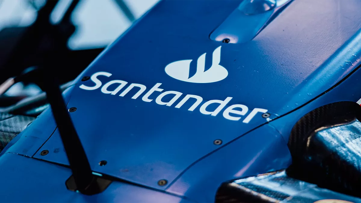 Carlos Sainz brings Santander partnership to Williams F1