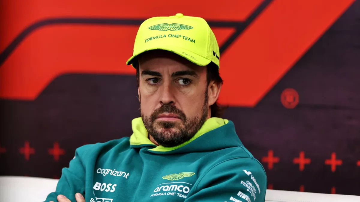 Fernando Alonso defends George Russell amid escalating Max Verstappen feud