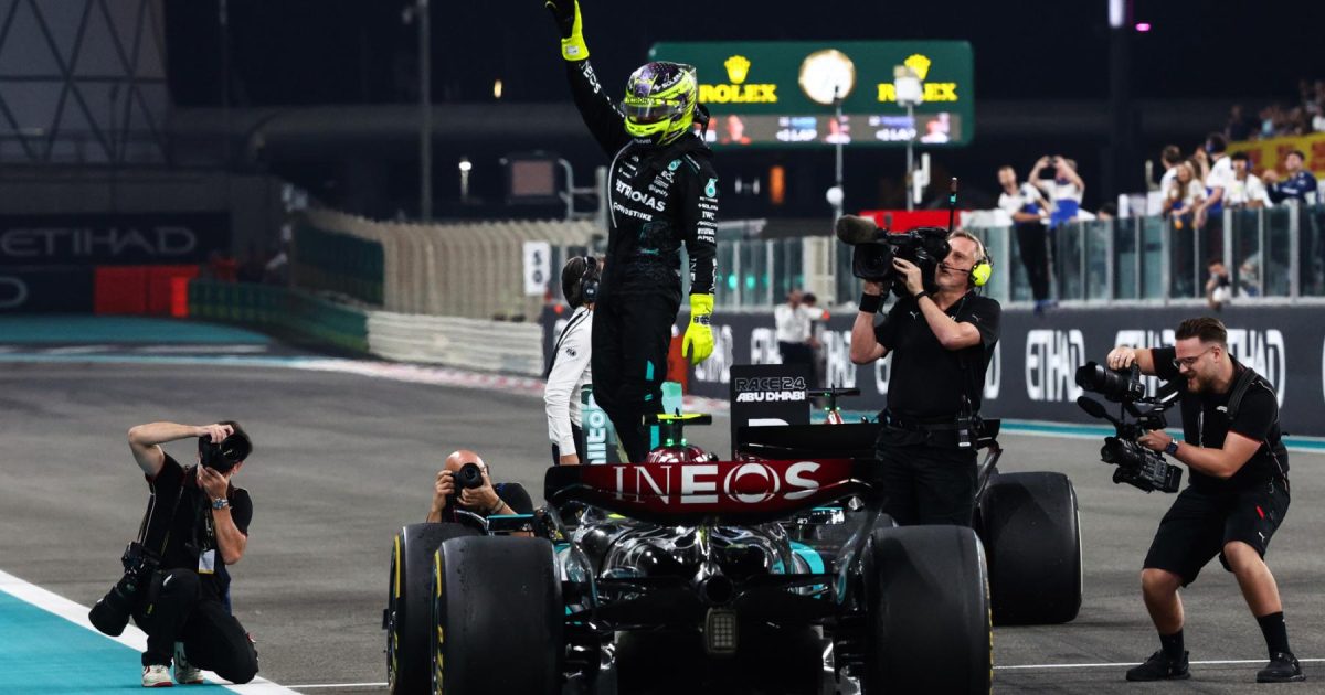 Hamilton in 'now or never' Russell overtake to end Mercedes career