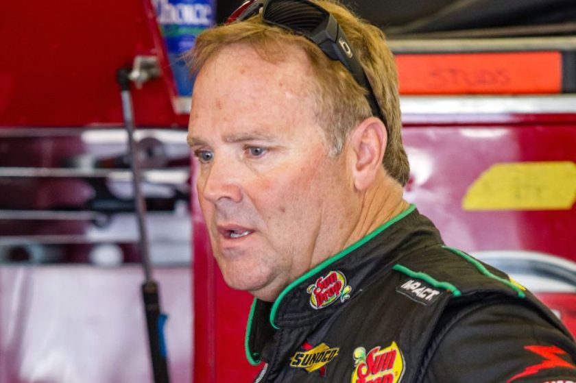 Veteran Driver Mike Wallace Sets Sights on Daytona 500 Glory with MBM Motorsports