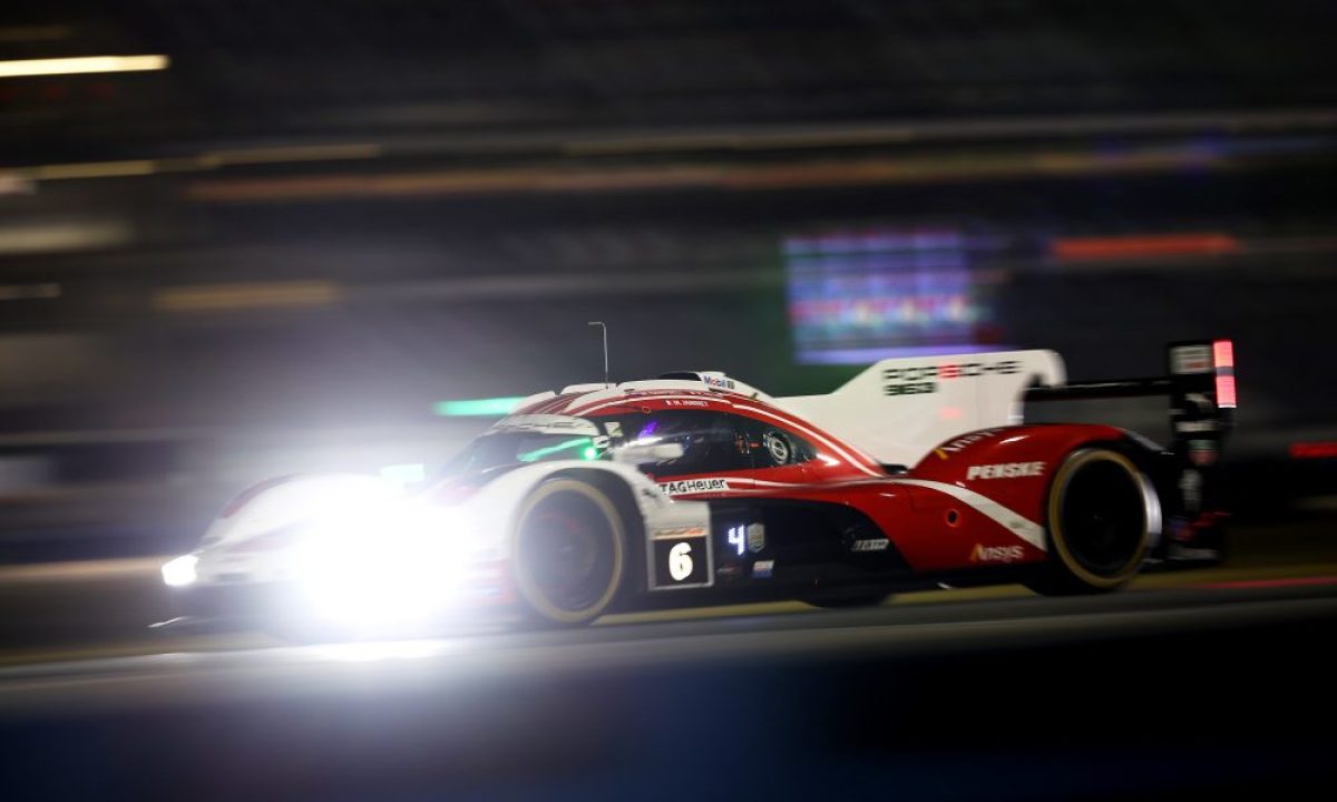 Rolex 24, Hour 15: Porsche and BMW battle over podium places, Dalziel takes Era to the top in LMP2