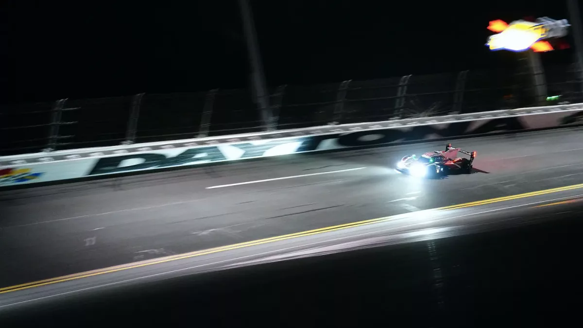 Porsche Penske’s Nick Tandy fastest in night practice at Daytona