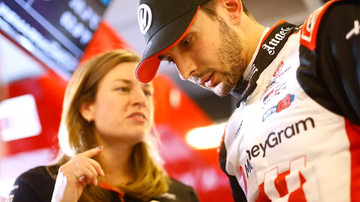 Breaking Barriers: Haas F1 Team Elevates Diversity with Historic Partnership Between Esteban Ocon and First Female Race Engineer