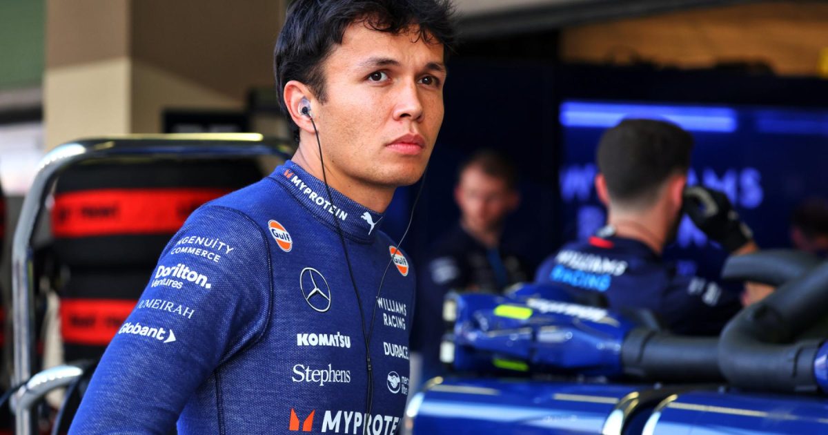 Albon drops hilarious pun alongside new team-mate Sainz