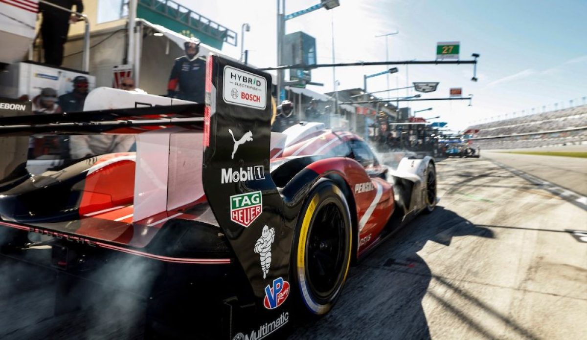 Rolex 24, Hour 23: A Penske Porsche duel to the finish