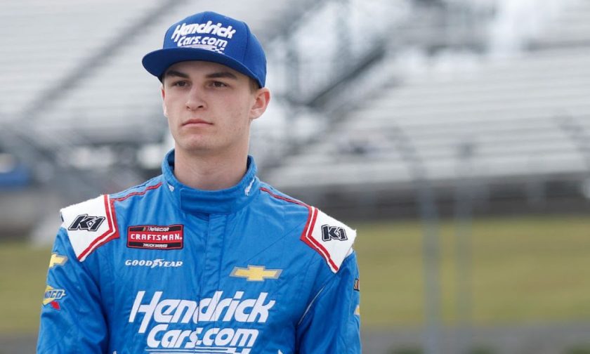 Hendrick signs multiyear deal with teenage dirt racer Day