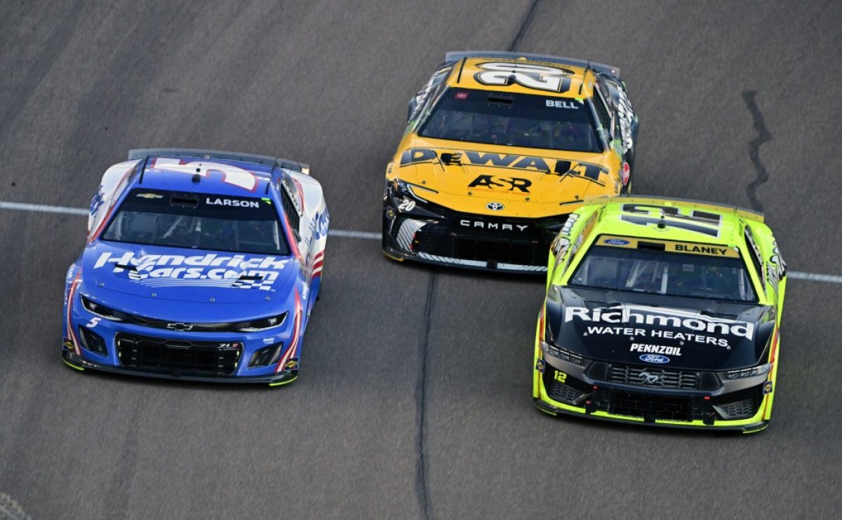 NASCAR rule book update outlines OEM penalties