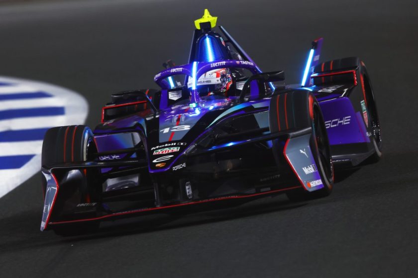 Da Costa Dominates in Second Practice Session at Jeddah E-Prix