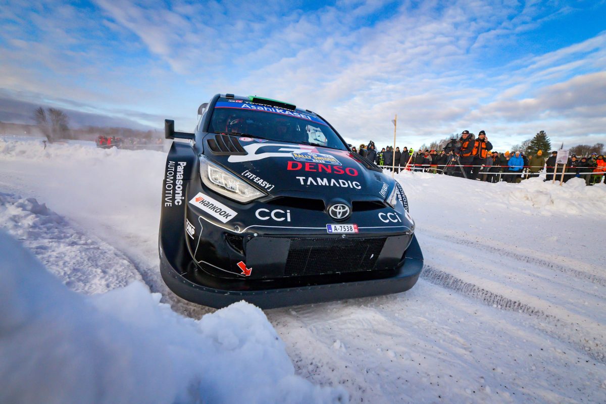 Evans Soars to the Front in Rally Sweden's Umeå Sprint