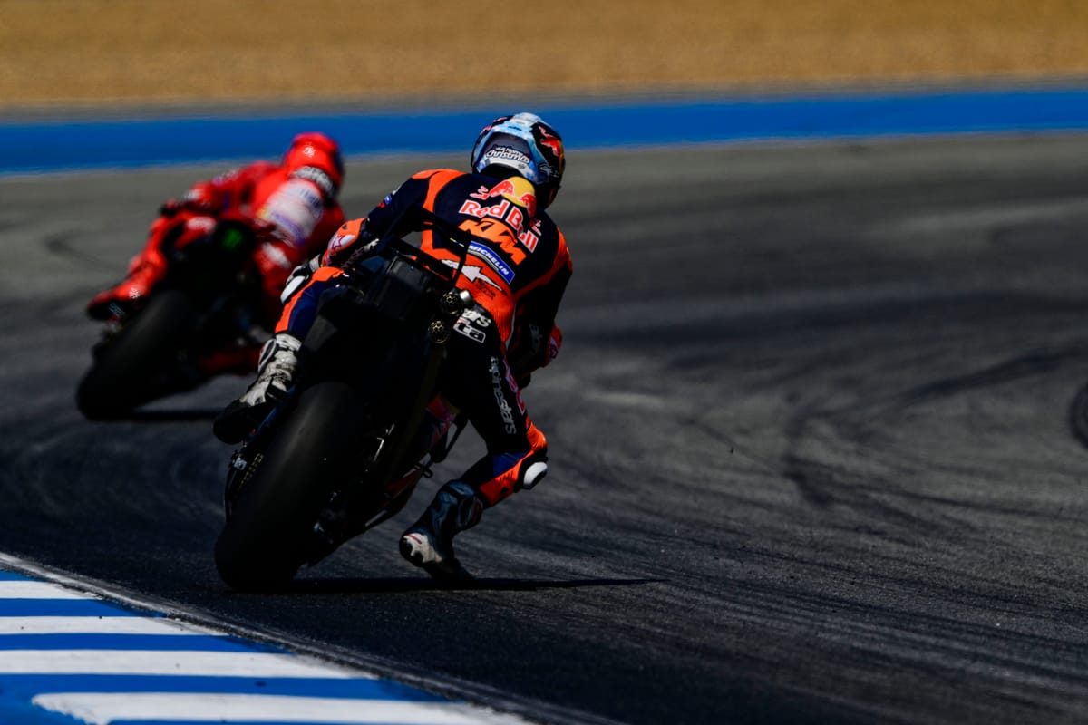 Revving Up Success: Evaluating the Impact of MotoGP Rider Transfers