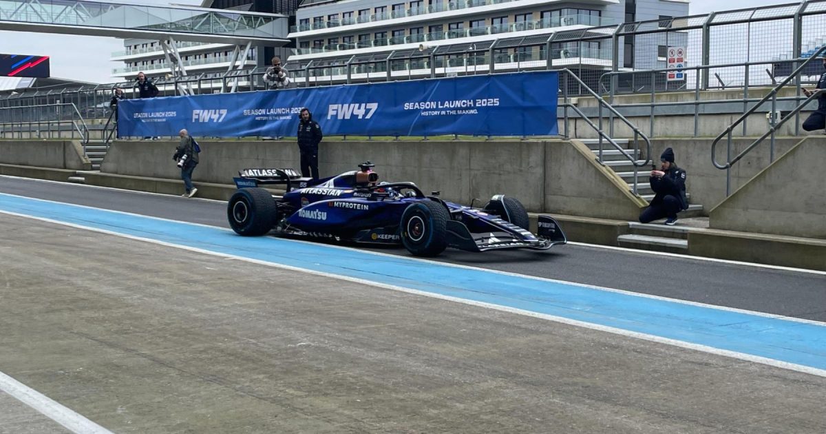 Sainz Makes History with Inaugural Drive of Cutting-Edge Williams F1 Race Car