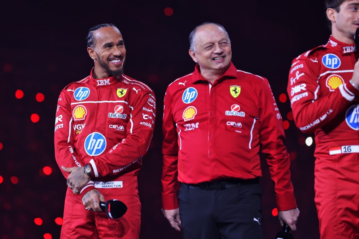 How Ferrari should handle Hamilton - An F1 team principal's view